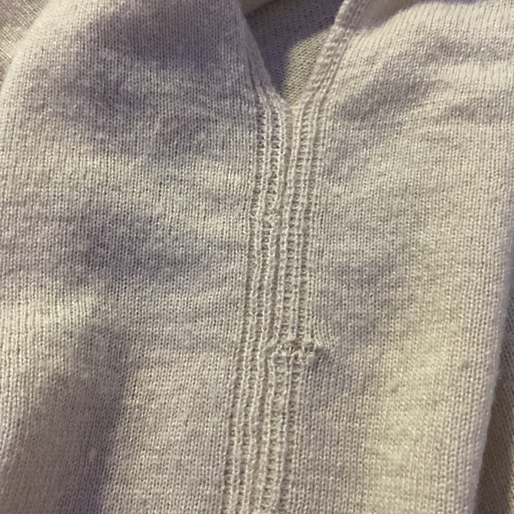 100% Cashmere Shawl - Picture 6 of 8